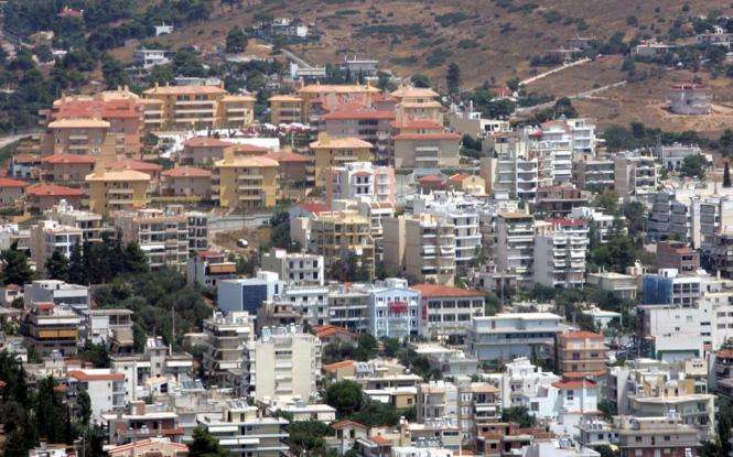 Δίνουν στις τράπεζες τα σπίτια τους για να σωθούν από τα χρέη-Από Μάρτιο ξεκινάνε οι μαζικοί πλειστηριασμοί